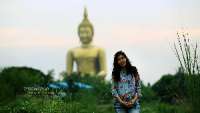 วัดม่วง-อ่างทอง-พระอุโบสถล้อมรอบด้วยกลีบบัวใหญ่ที่สุดในโลก