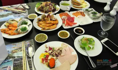พาไปชิม International Seafood Buffet @Gondola Restaurant